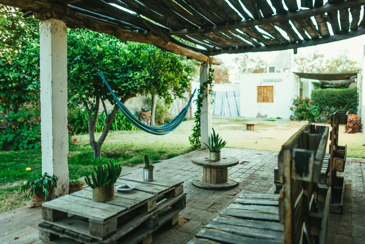 Hostel Trotamundos Сан-Хуан Экстерьер фото